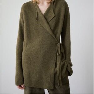 Zara Olive V-Neck Sweater